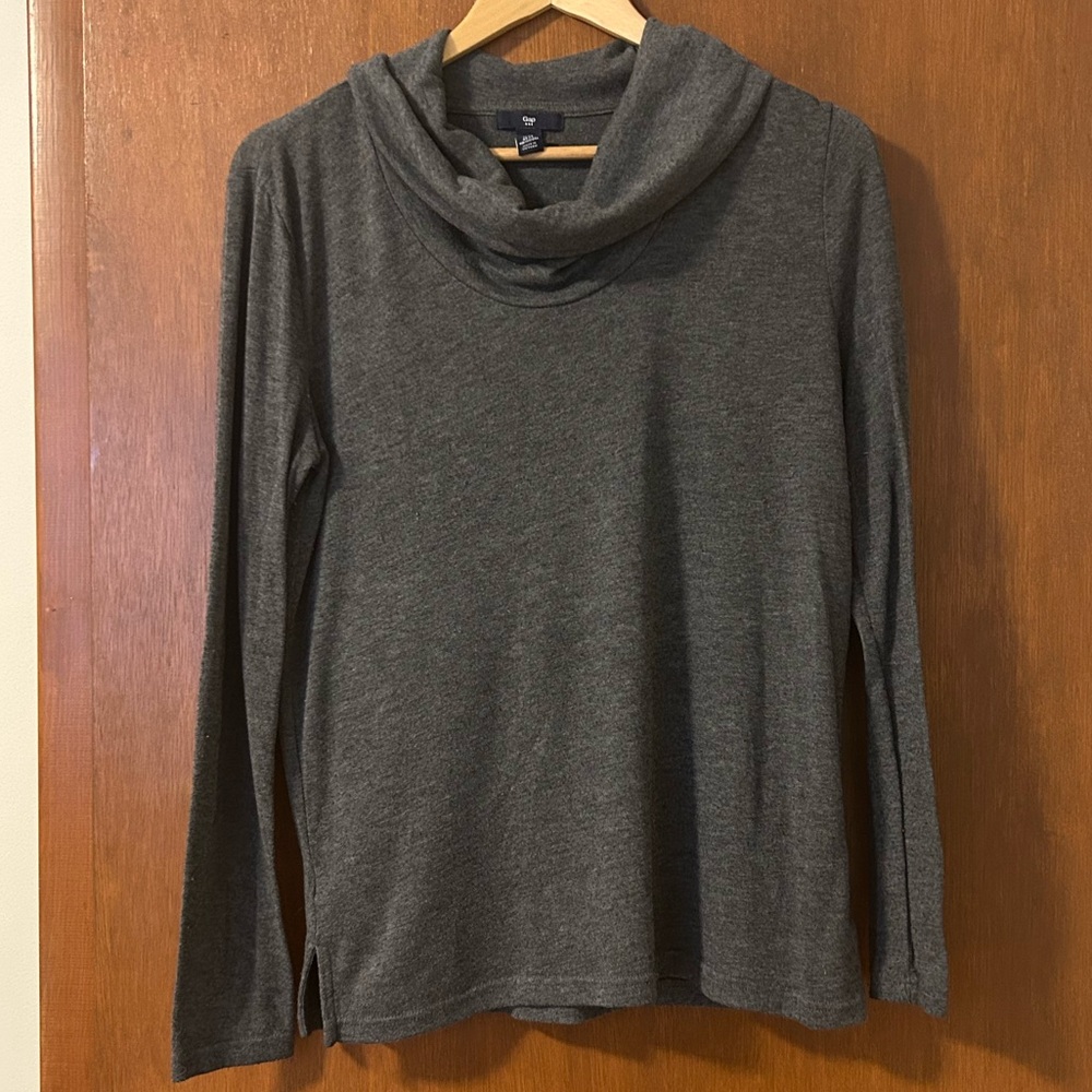 GAP Cowl Neck Long Sleeve Top